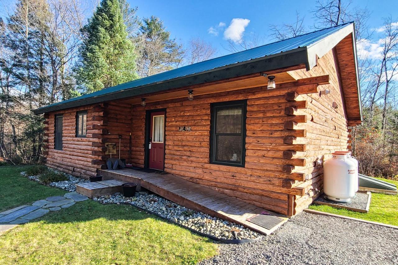 Blackbear Log Cabin Morrisville Dış mekan fotoğraf